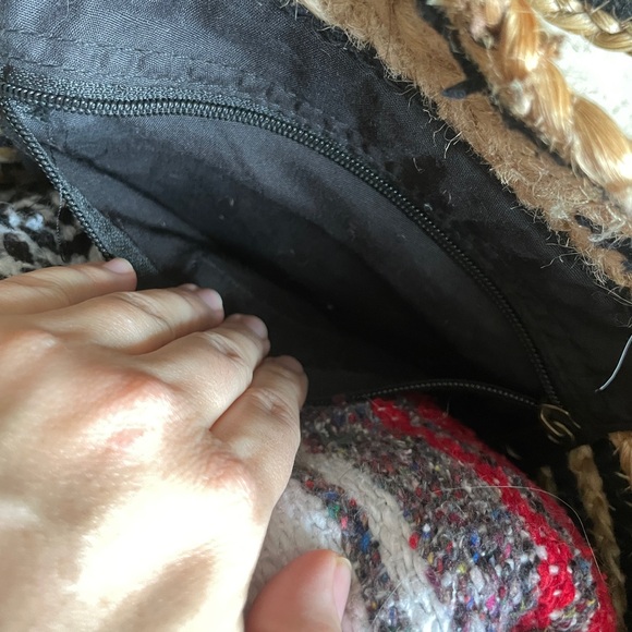 (SOLD) Oversized Beach Bag Stripe Woven Straw Tote Bag Summer Black Tan Jute - Picture 4 of 8